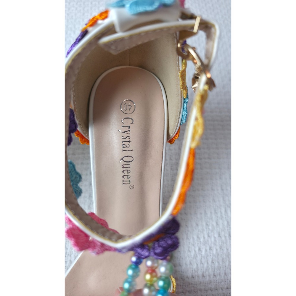 Crystal Queen Floral Embroidered Sandals Womens 40 White Multi Beads - Picture 3 of 7
